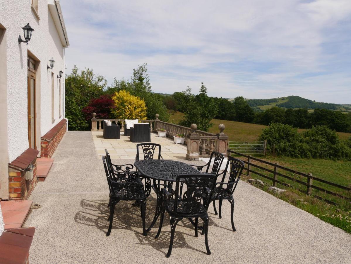 Appartamento Penddaulwyn Uchaf Farm # Carmarthenshire Nantgaredig Esterno foto